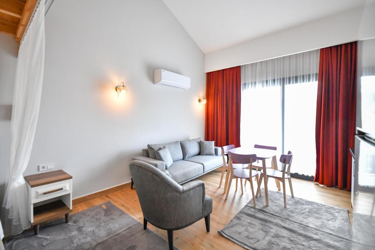 Red Moon Suites Fethiye Exterior photo