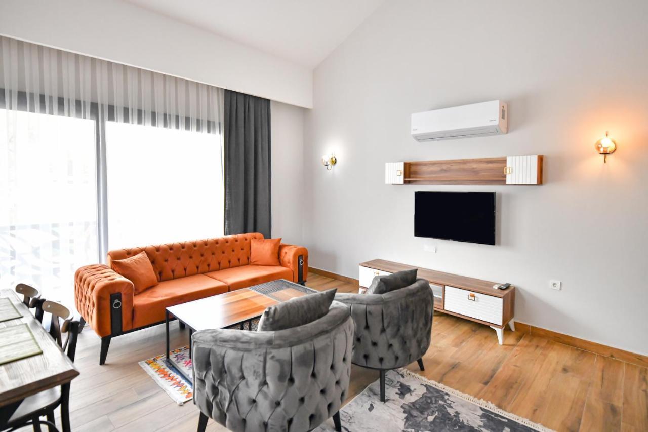 Red Moon Suites Fethiye Exterior photo